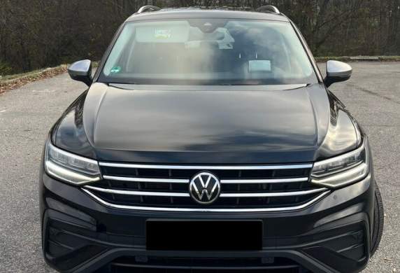 Volkswagen - Tiguan