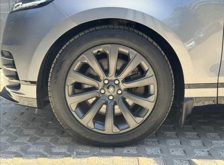 Land Rover - Range Rover Velar