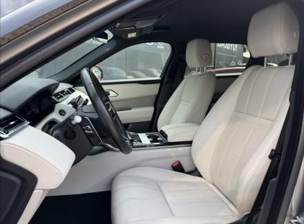 Land Rover - Range Rover Velar