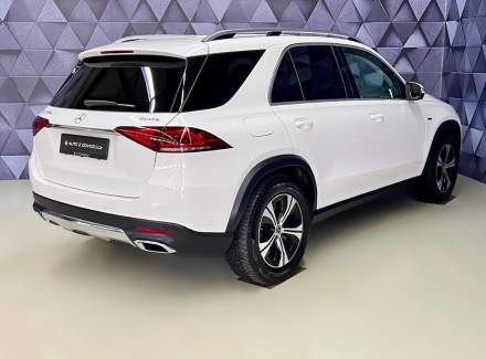 Mercedes-Benz - GLE