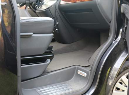 Volkswagen - Multivan