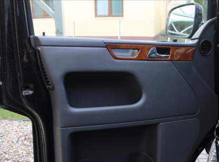 Volkswagen - Multivan