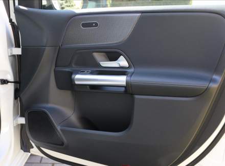 Mercedes-Benz - B-class