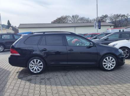 Volkswagen - Golf
