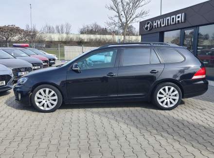 Volkswagen - Golf