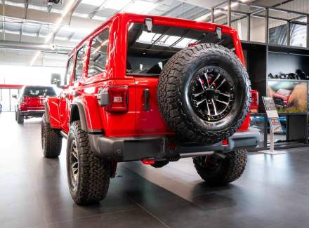 Jeep - Wrangler