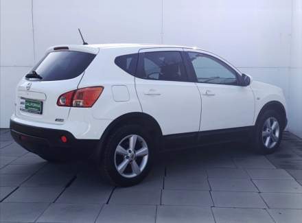 Nissan - Qashqai