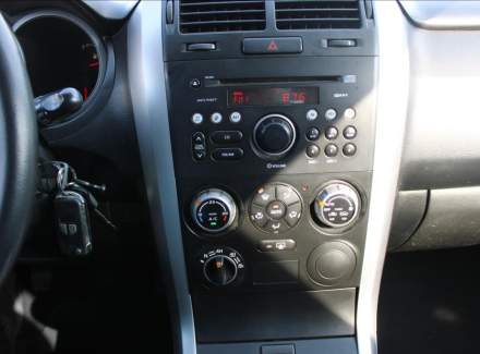 Suzuki - Grand Vitara