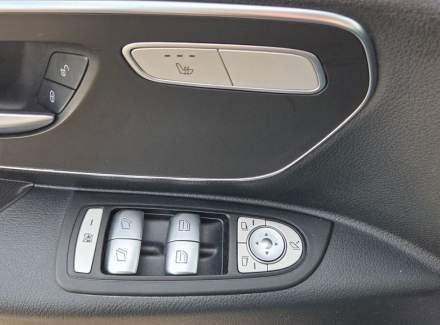 Mercedes-Benz - Vito