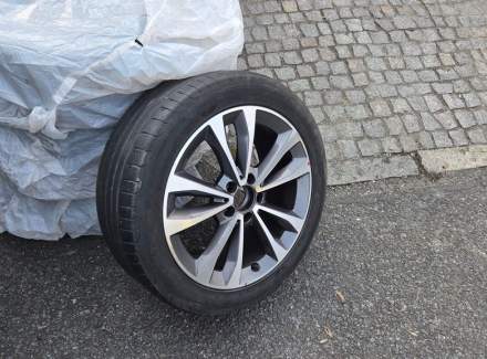 Mercedes-Benz - Vito