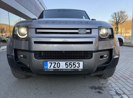 Land Rover - Defender