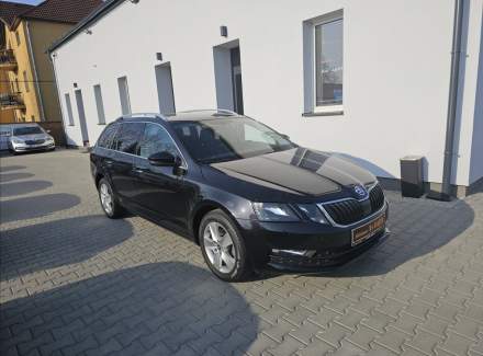 Škoda - Octavia