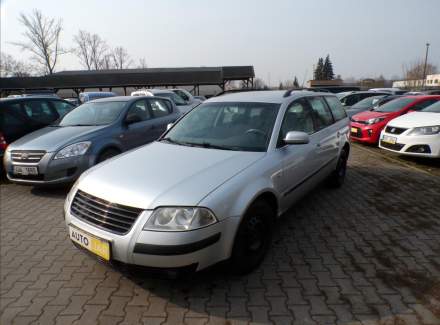 Volkswagen - Passat