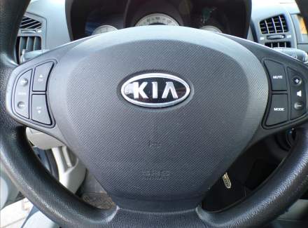 Kia - Cee'd
