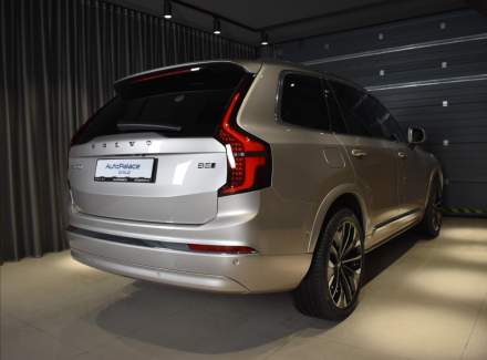 Volvo - XC90