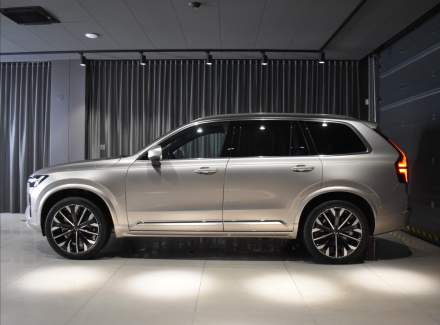Volvo - XC90