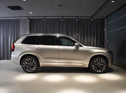 Volvo - XC90