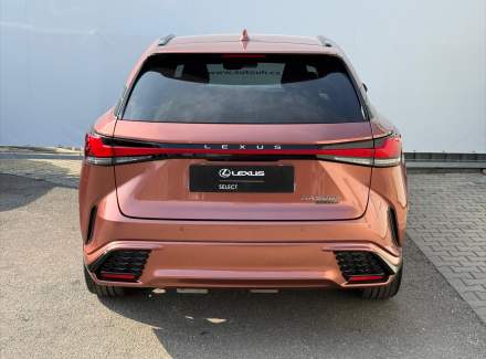 Lexus - RX