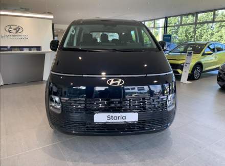 Hyundai - Staria