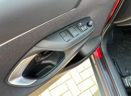 Toyota - Yaris Cross