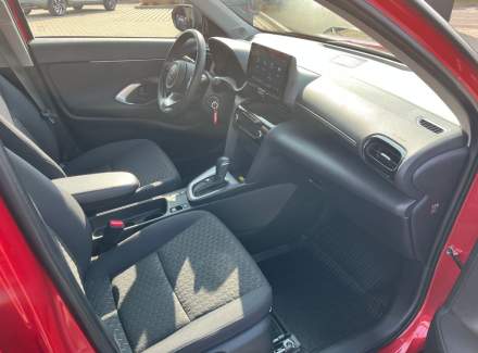 Toyota - Yaris Cross