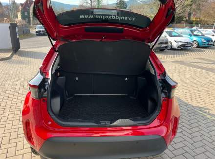 Toyota - Yaris Cross