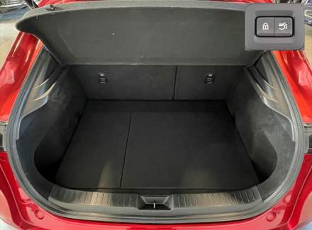Mazda - CX-30
