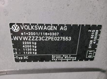 Volkswagen - Passat