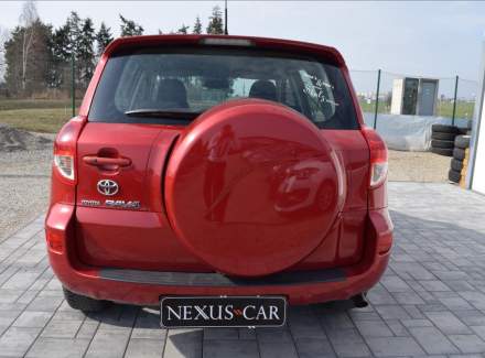 Toyota - RAV 4