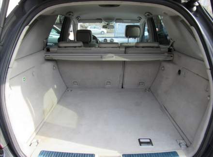 Mercedes-Benz - M-class