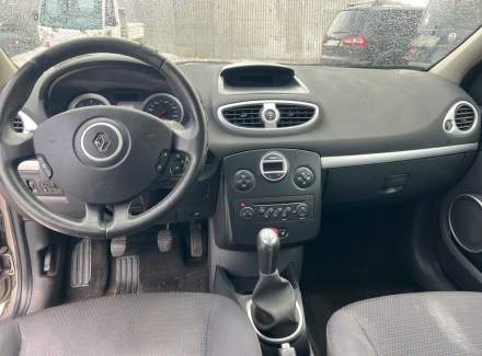 Renault - Clio