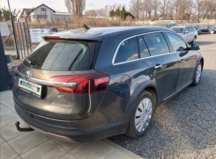 Opel - Insignia