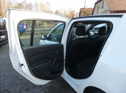 Dacia - Sandero