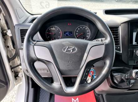 Hyundai - H 350