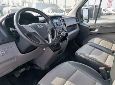 Hyundai - H 350