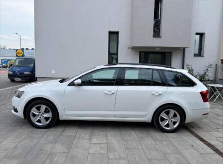 Škoda - Octavia