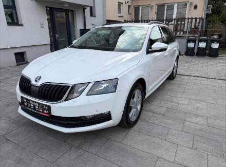 Škoda - Octavia