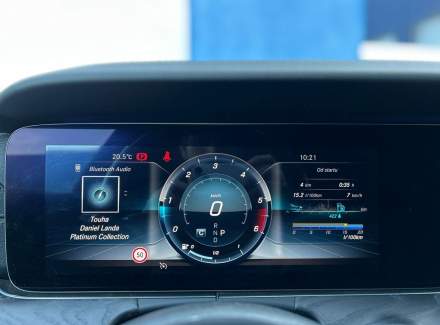 Mercedes-Benz - E-class