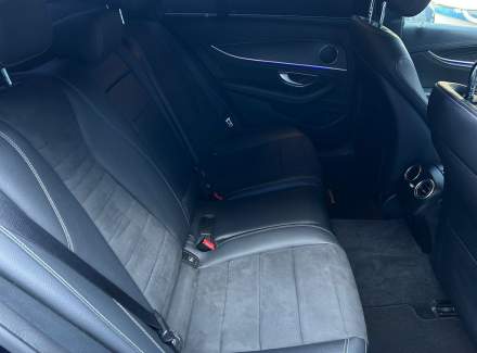 Mercedes-Benz - E-class