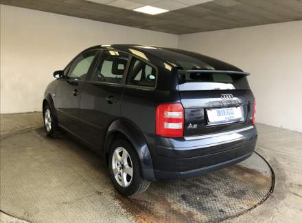 Audi - A2