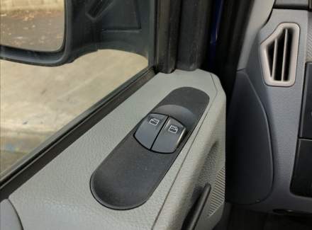 Mercedes-Benz - Vito