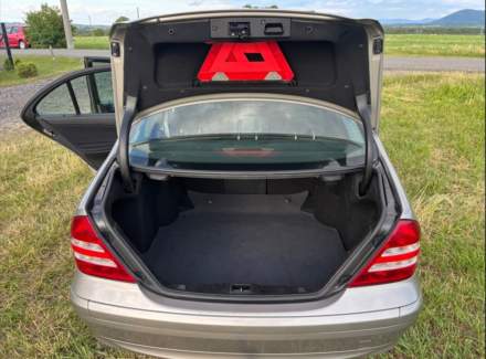 Mercedes-Benz - C-class