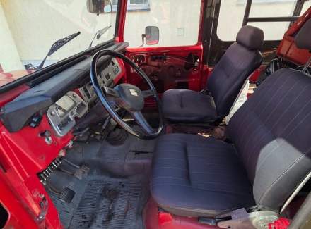 Toyota - Land Cruiser