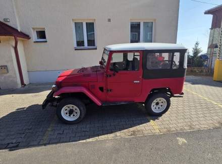 Toyota - Land Cruiser