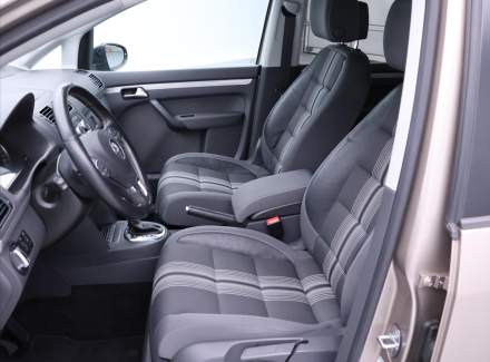 Volkswagen - Touran