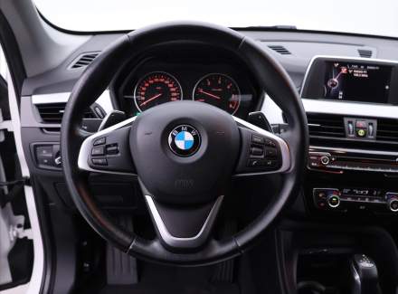 BMW - X1