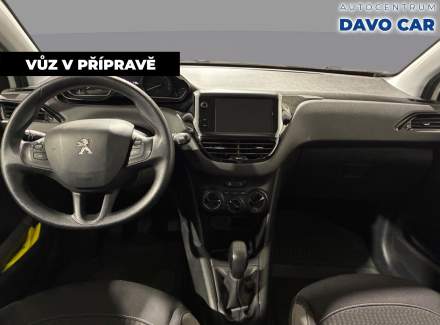 Peugeot - 208