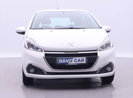 Peugeot - 208