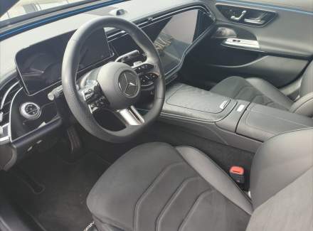 Mercedes-Benz - E-class