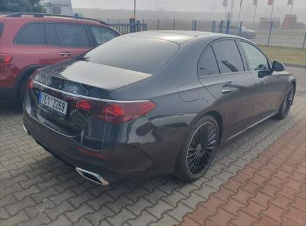 Mercedes-Benz - E-class
